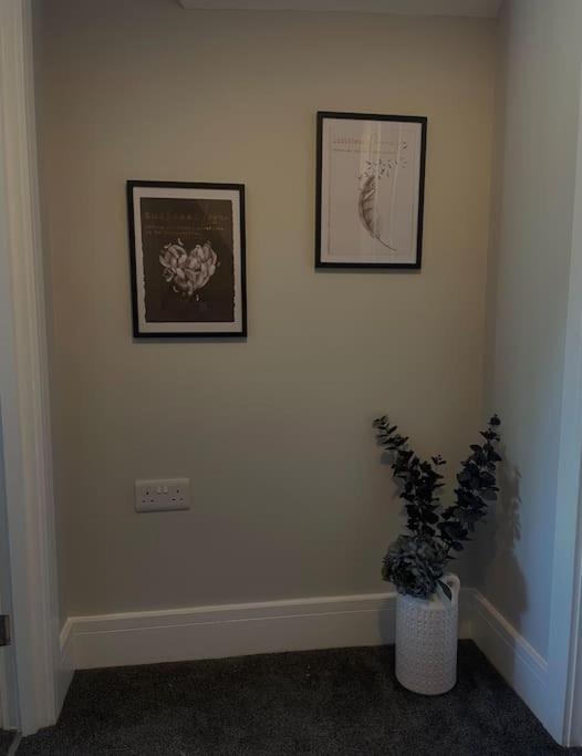 Oak House - 3Bed Townhouse With Free Parking In The Town Centre By Shortstays4U คิงส์ลินน์ ภายนอก รูปภาพ